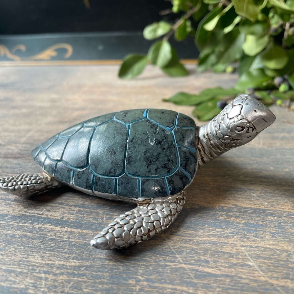 Silver & green sea turtle coastal beach decor